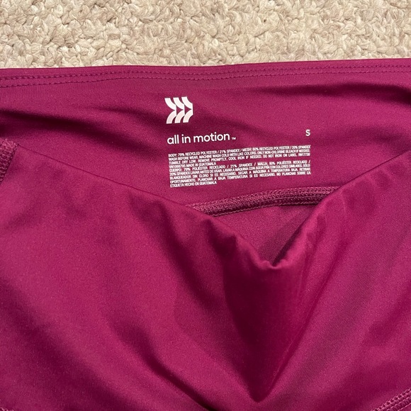 Dark pink all in motion leggings w/ mesh cutouts - Picture 2 of 5